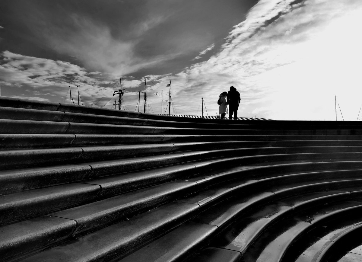 #streetphotography @StreetEvolution @street_classics #ThePhotoHour #bnw