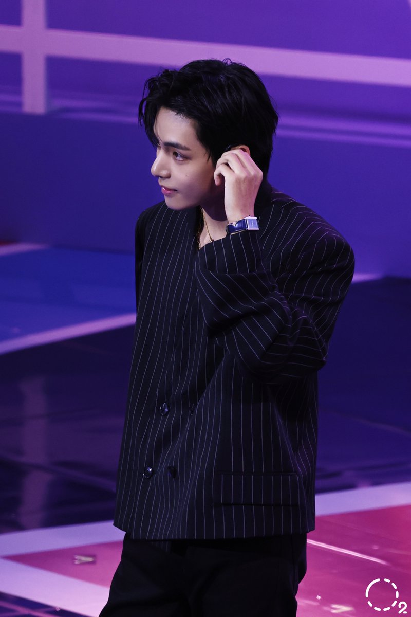 _oxygenO2's tweet image. 231014 태형 뷔크닉

🌌

#뷔크닉
#TaehyungFanMeeting
#태형 #뷔 #V #BTS  #방탄소년단
@BTS_twt