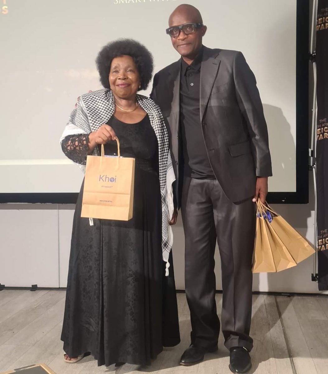 KhoiAfrica's tweet photo. @KhoiAfrica honored President of @_T_A_S_A , Ms. Phadi, Minister of @Dotransport , Ms. Chikunga and Minister of @DWYPD_ZA , @DlaminiZuma with Khoi Afriwatch1 smartwatches for contributing to the enhancement of  South Africans.
#enhanceyourlife with #khoi
https://t.co/vx170Xkxai https://t.co/30ntFVQmuZ