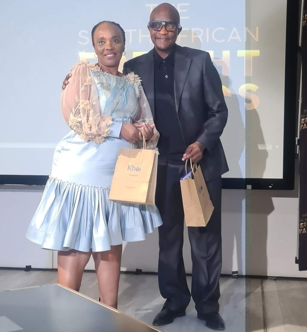 KhoiAfrica's tweet photo. @KhoiAfrica honored President of @_T_A_S_A , Ms. Phadi, Minister of @Dotransport , Ms. Chikunga and Minister of @DWYPD_ZA , @DlaminiZuma with Khoi Afriwatch1 smartwatches for contributing to the enhancement of  South Africans.
#enhanceyourlife with #khoi
https://t.co/vx170Xkxai https://t.co/30ntFVQmuZ