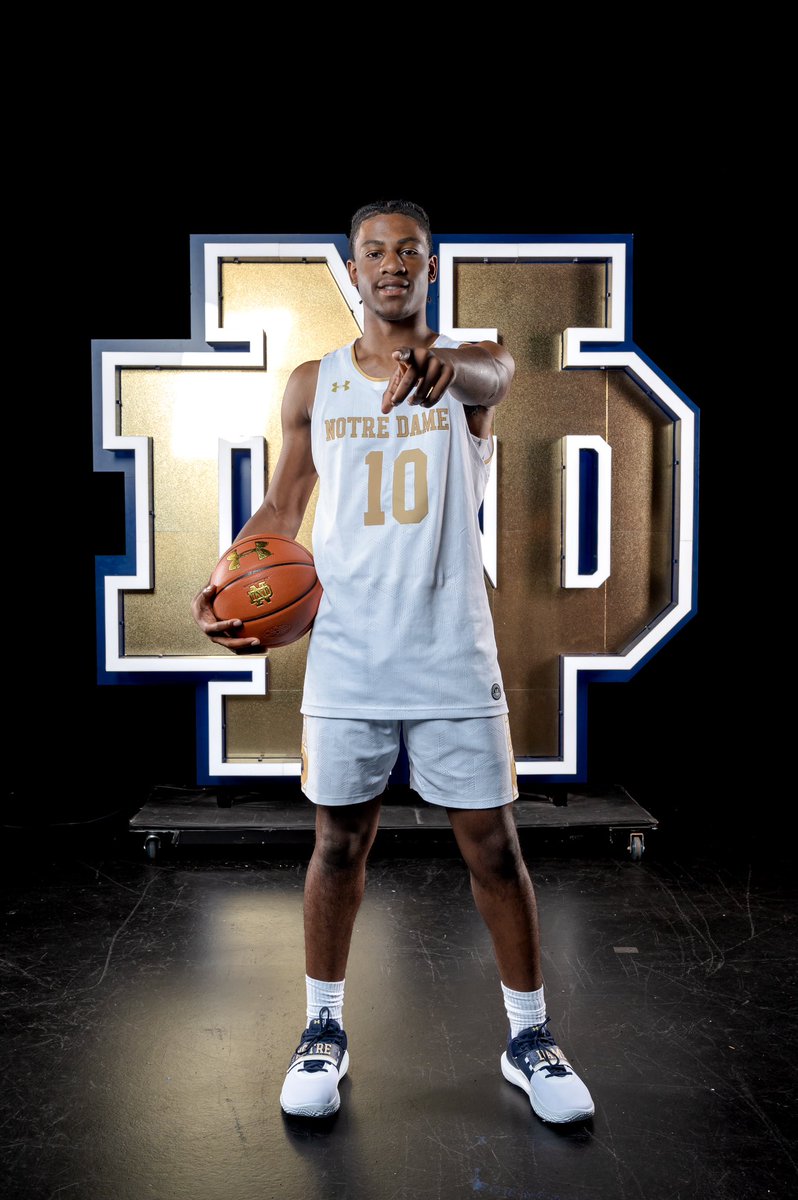 GregoryG3Lawson's tweet photo. Great visit yesterday at Norte Dame @NDmbb @GhostOwens @BSnowND https://t.co/fZFgd26ydV
