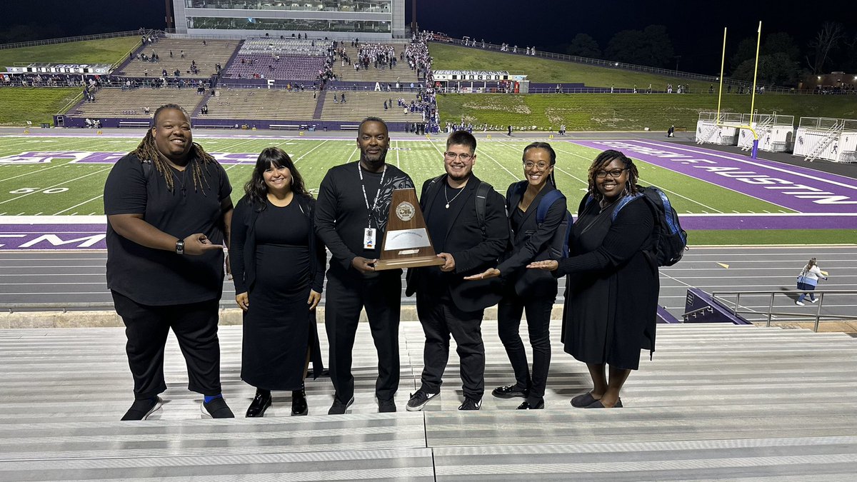 THSBigBlueBand's tweet photo. Congratulations to the Tyler High School Big Blue Band for receiving a Division 1 at the Region21 UIL Marching Contest at SFA.  We are so proud of them. Next stop, Area Contest. @TylerHighLions @TylerISD @FineArtTylerISD @THSBigBlueBand https://t.co/bT5JX5IGgG