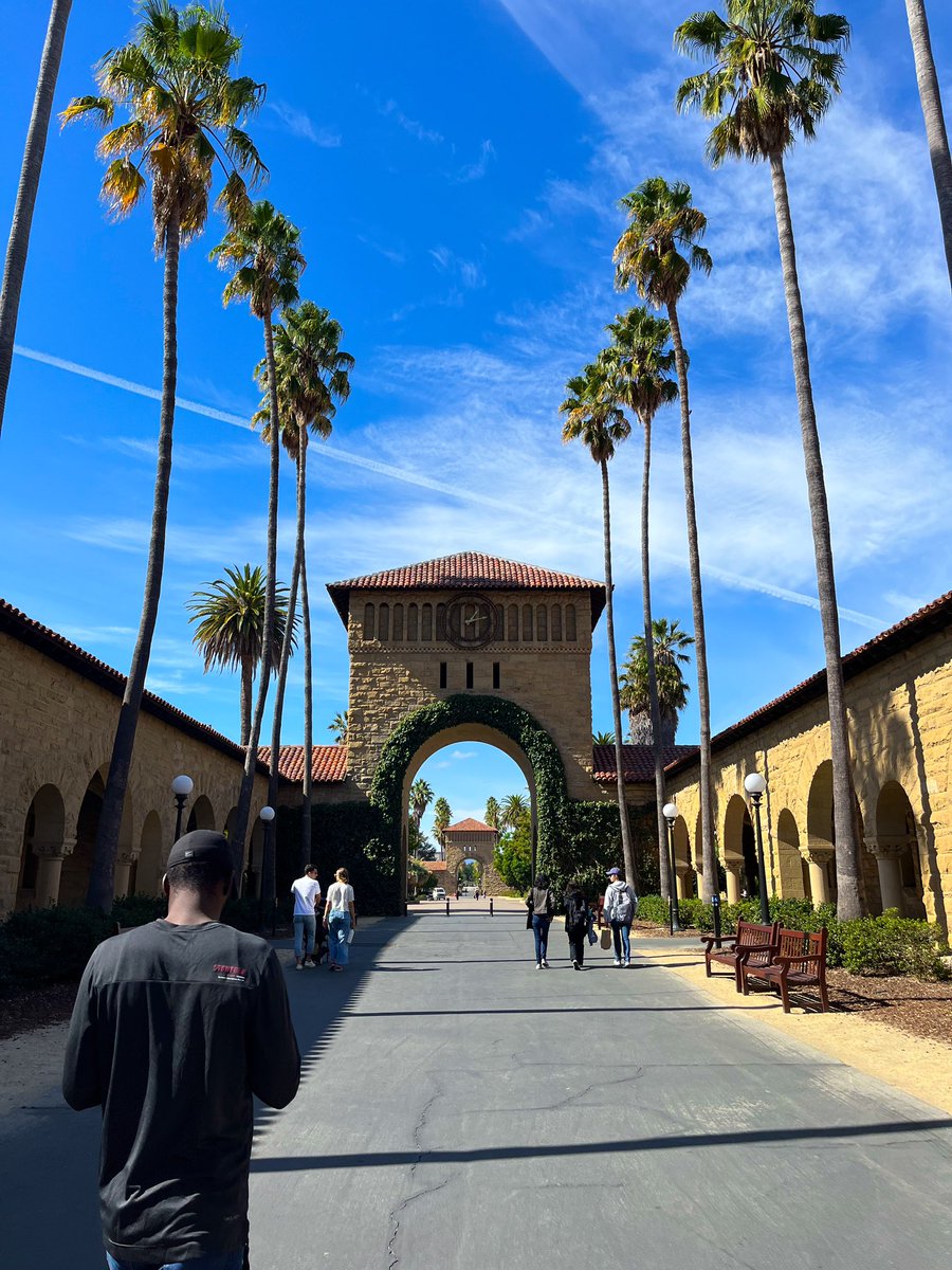 ReynoldsRyce's tweet photo. Blessed to say I spent the weekend at the Farm! Thank you @_CoachCoop and @StanfordXCTF for such a great experience in Cali! Go Cardinal??🌲 #officalvisit #notcommitted https://t.co/fHO032Fesz