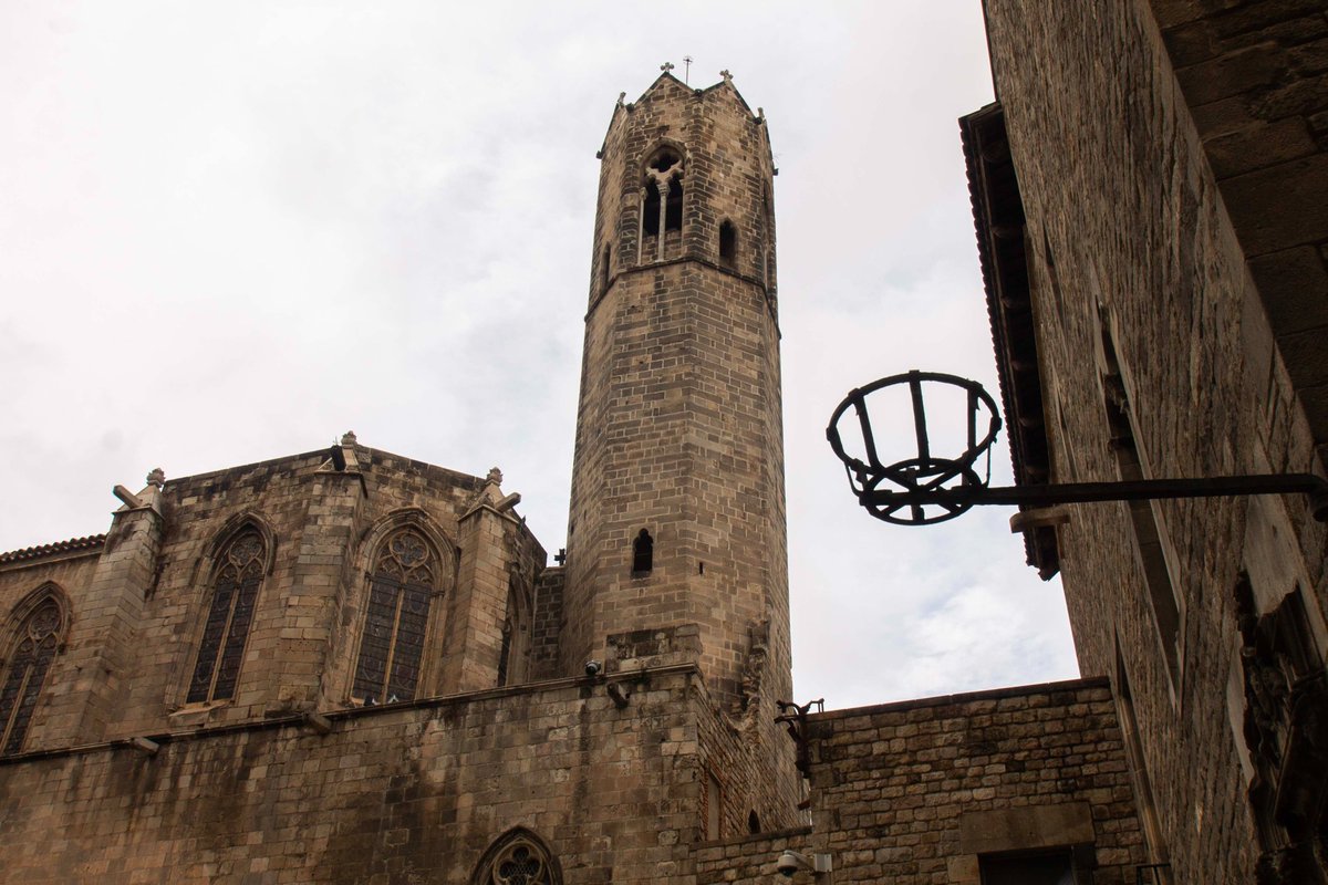 PhotoTjv's tweet photo. Cultural Crucible
(Plaça del Rei, Barcelona, Spain, September 2018)
#photography #architecturephotography #urbanphotography #cityscapes #architecture #gothicarchitecture #gothic #medievalbuilding #medieval #cathedral #PlaçadelRei #BarcelonaCathedral #Barcelona #Spain https://t.co/1X811CBqQt