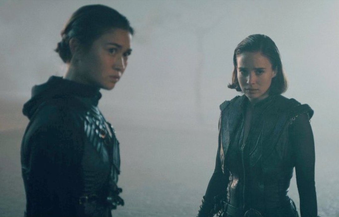 Like tell me who wouldn’t want these two in the movies… 

NUNS DON’T LIE 
#WarriorNun #SaveOURWarriorNun