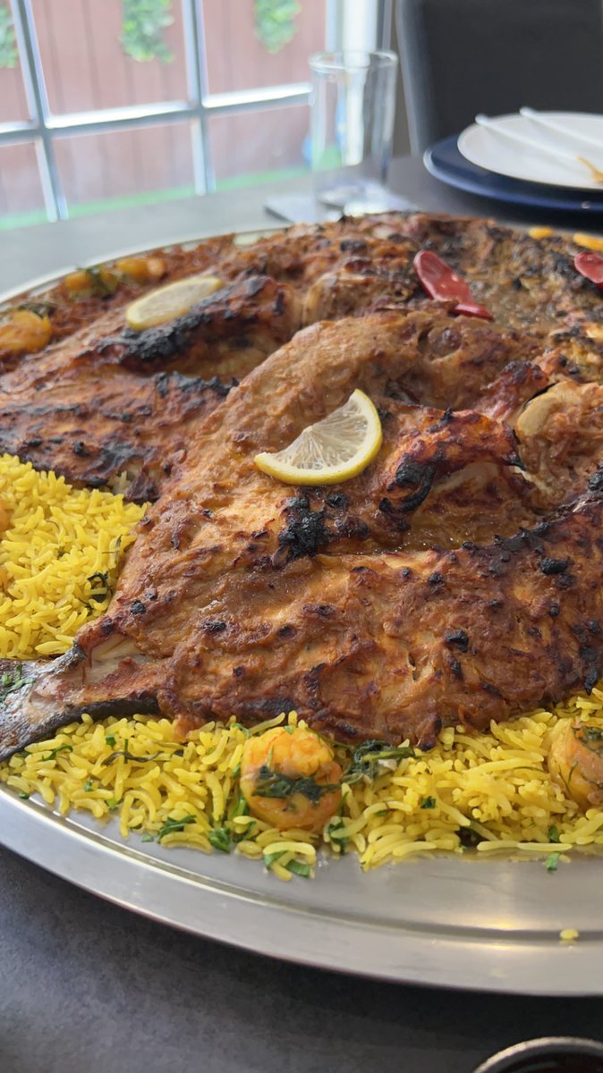 mytast435's tweet photo. ألذ صيادية فيك يالرياض 🐟 

مطبخ زركش

مطبخ سحابي م��تص بالاكلات البحرية. يقدمون منيو للمناسبات و الجمعات بأيدي سعوديين 🇸🇦 

 رز مكس مع سمك السيباس و سمك دنيس

كود *التوصيل المجاني* "LM23" لمدة أسبوع 
-  الطلب قبلها من بساعتين
- متواجدين في ذا شفز 

للطلب: https://t.co/xsj7DqxJu6 https://t.co/3THqQrFnYx
