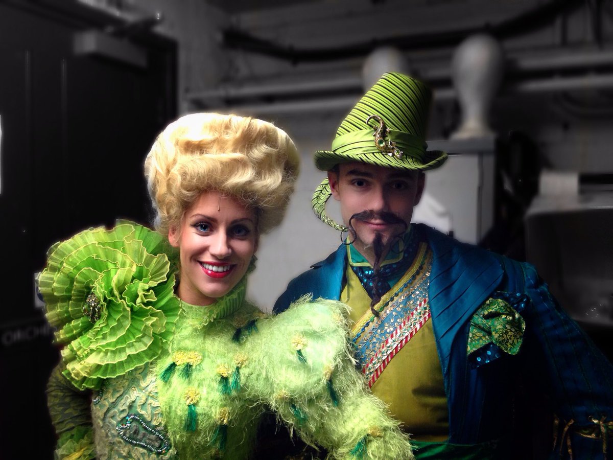 Oliver Watton tweet media