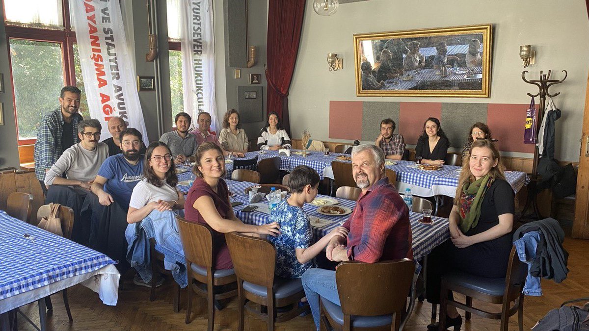 🚩 Boyun eğmeyen hukukçular 100. yılında Cumhuriyet için buluştu. 22 Ekim’de İzmir’deyiz!

🗓 22 Ekim Pazar, 19.00
📍İzmir, Bornova, Aşık Veysel Rekreasyon Alanı

#YüzüncüYılaSelam
#SosyalistCumhuriyet