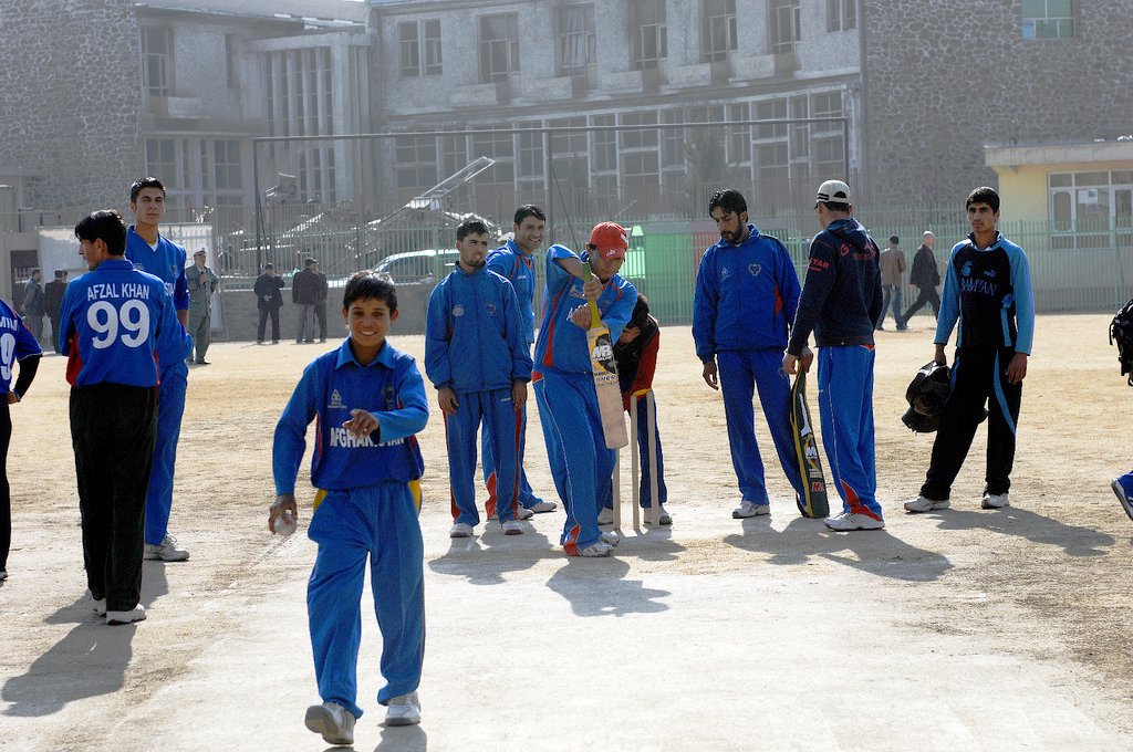 I may not be interested in cricket, but the Afghan game persuaded me to write a history of #Afghan cricket in 2017. Reposting in honour of a historic win against my country. (And wishing the women cricketers were also still on the field.) @s_vrma @AANafgh afghanistan-analysts.org/en/reports/eco…