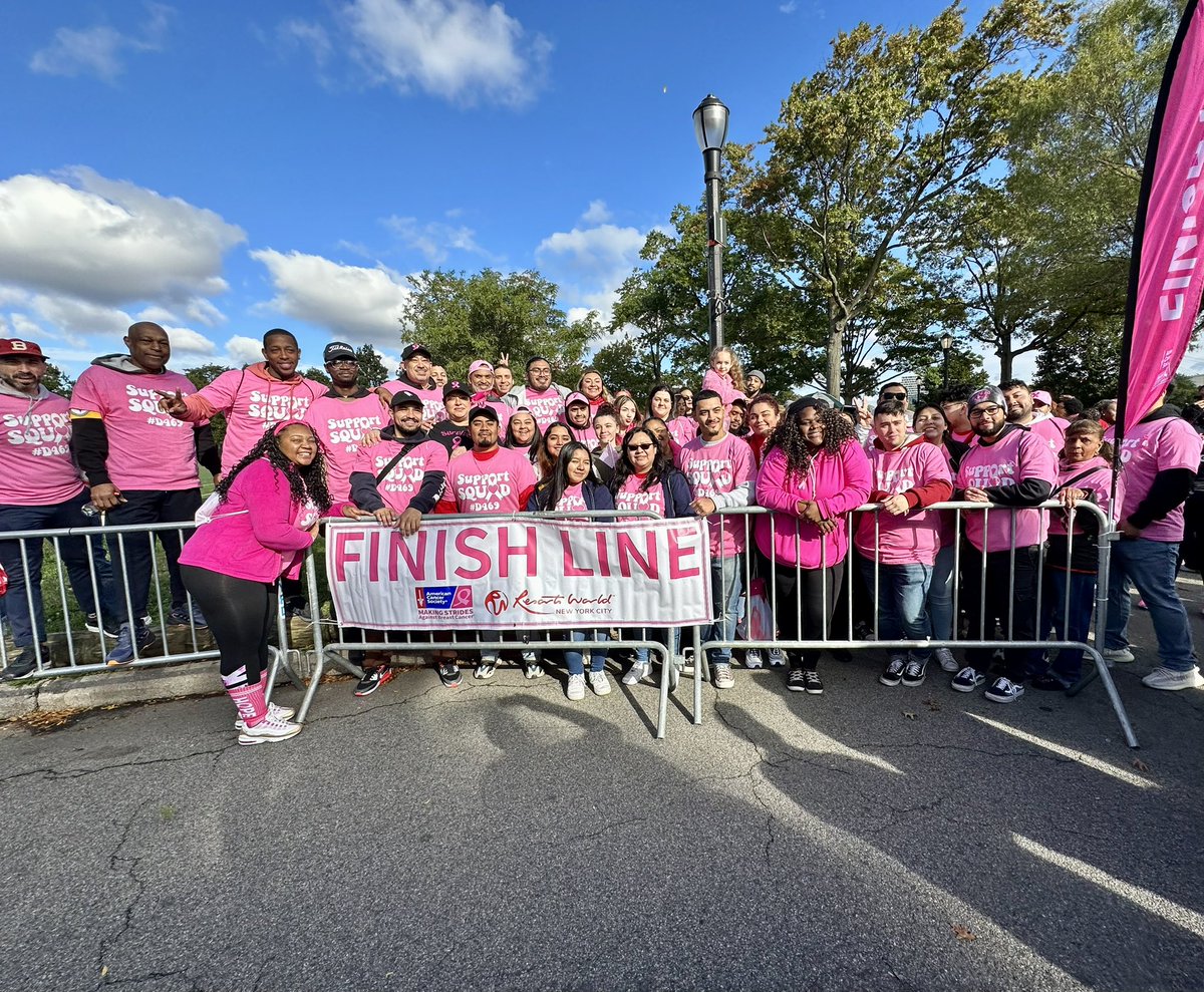 Daysi_TGT's tweet photo. "🎀 #Target 🎯 D469 is proud to walk for the Making Strides Against Breast Cancer event. Celebrating the courage of our community and one of our own SD Faye, coming together to support and end breast cancer! 🌸💪 #T3280Strong #JacksonHeights #FlushingMeadows https://t.co/2aWuYr9N1n