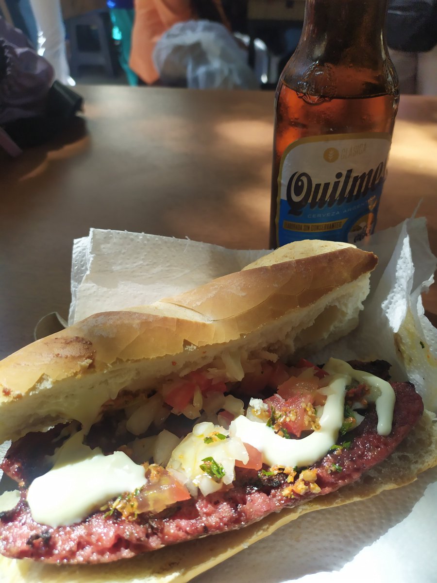 Uno sabe que llegó a Argentina cuando...❤️😍 🇦🇷

Estaré recorriendo este precioso país por un mes. ❤️🇦🇷 Sus recomendaciones son apreciadas 🙏🏼 

Toda la info en mi Instagram @descubreteviajando