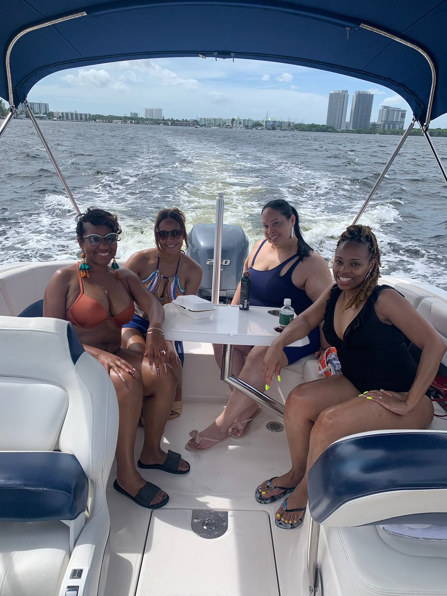 JamilaWanza's tweet photo. Miami was amazing 🙂. Sending the bride-to-be off right! https://t.co/BG9i9vrUtb