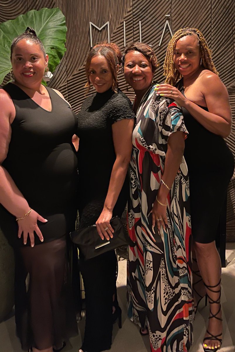 JamilaWanza's tweet photo. Miami was amazing 🙂. Sending the bride-to-be off right! https://t.co/BG9i9vrUtb