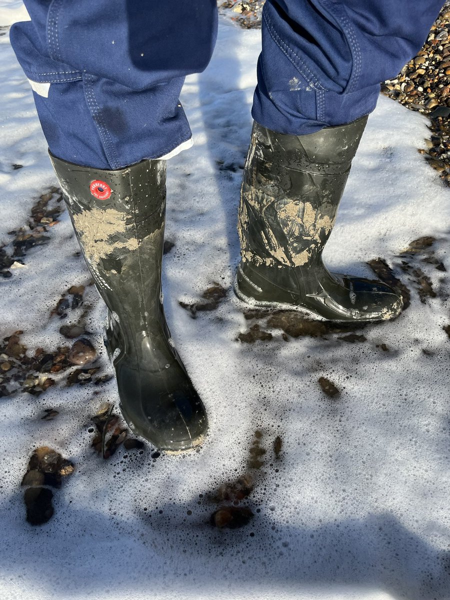 NorabootsDK tweet media