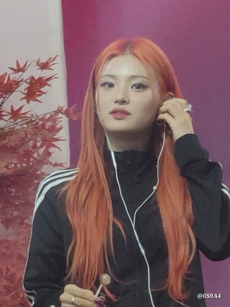0S9A4's tweet photo. 231015 멬스 팬싸 #상아
넘 이뽀...

#라잇썸 #LIGHTSUM #SANGAH https://t.co/oZ0GmNzbjT