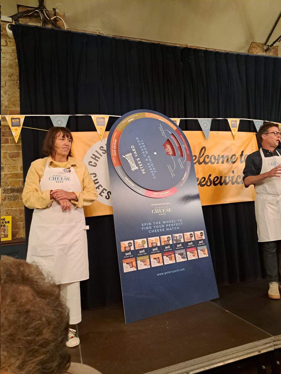 _cheese_lovers's tweet photo. At @cheese_academy & @PatrickMcGuigan Excellent Cheese & Cracker Pairing Wheel Event with @PetersYard as part of the #BigCheeseWeekender Live at #Cheesewickπ§π§ @ChiswickM https://t.co/zwvVUjBPUu