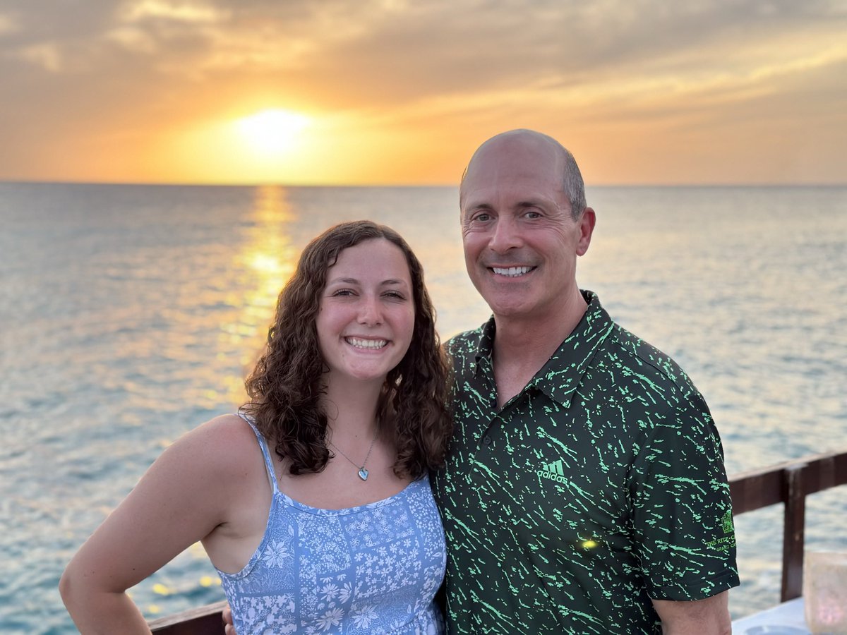 MitchellKruse's tweet photo. Happy Birthday, Haley Joy! I love you and your passion for God, friends, family, and the game of volleyball. Thank you for all our fun adventures together! I enjoy every moment! 💚 Daddy https://t.co/l9b0B9PPwd