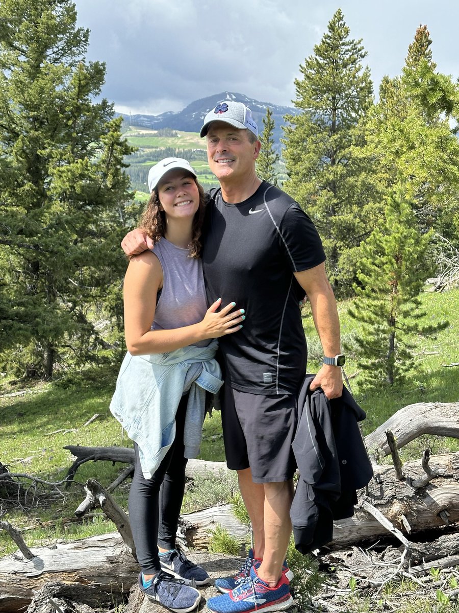 MitchellKruse's tweet photo. Happy Birthday, Haley Joy! I love you and your passion for God, friends, family, and the game of volleyball. Thank you for all our fun adventures together! I enjoy every moment! 💚 Daddy https://t.co/l9b0B9PPwd
