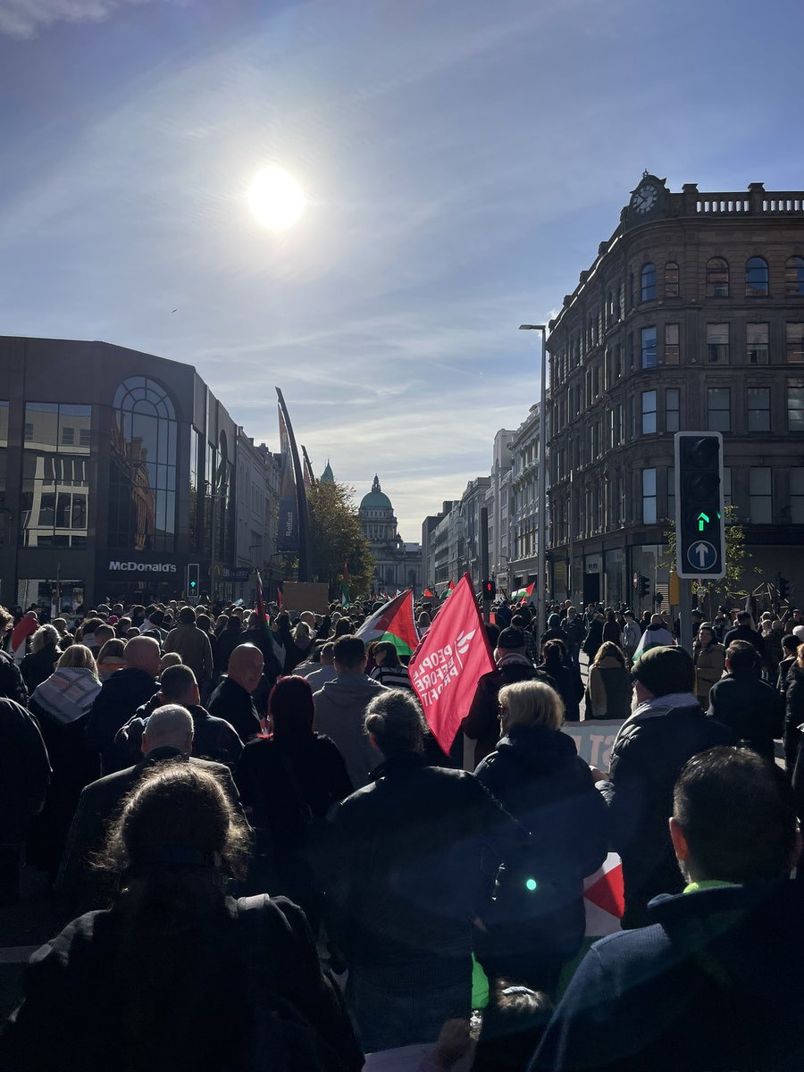dreamdearg's tweet photo. Dlúthpháirtíocht leis an Phalaistín go deo! 

#StadanSlad

📍Béal Feirste 

🇵🇸✊❤️ https://t.co/wMZRnKyeJH