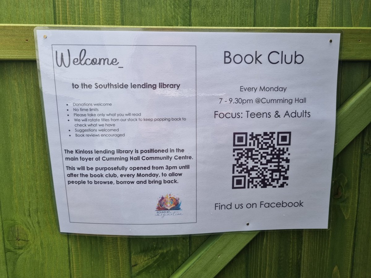 MatthiasEmma_'s tweet photo. Today I made a lil wish of mine come true... I opened a lending library in my garden 📚📖😍
2nd library is open at Cumming Hall, Kinloss!
Thank you for your kind words and encouragement @ForresAcadLib
#theforresway #community #lendinglibrary #reading #books #kindness https://t.co/sGXcTgiZpE