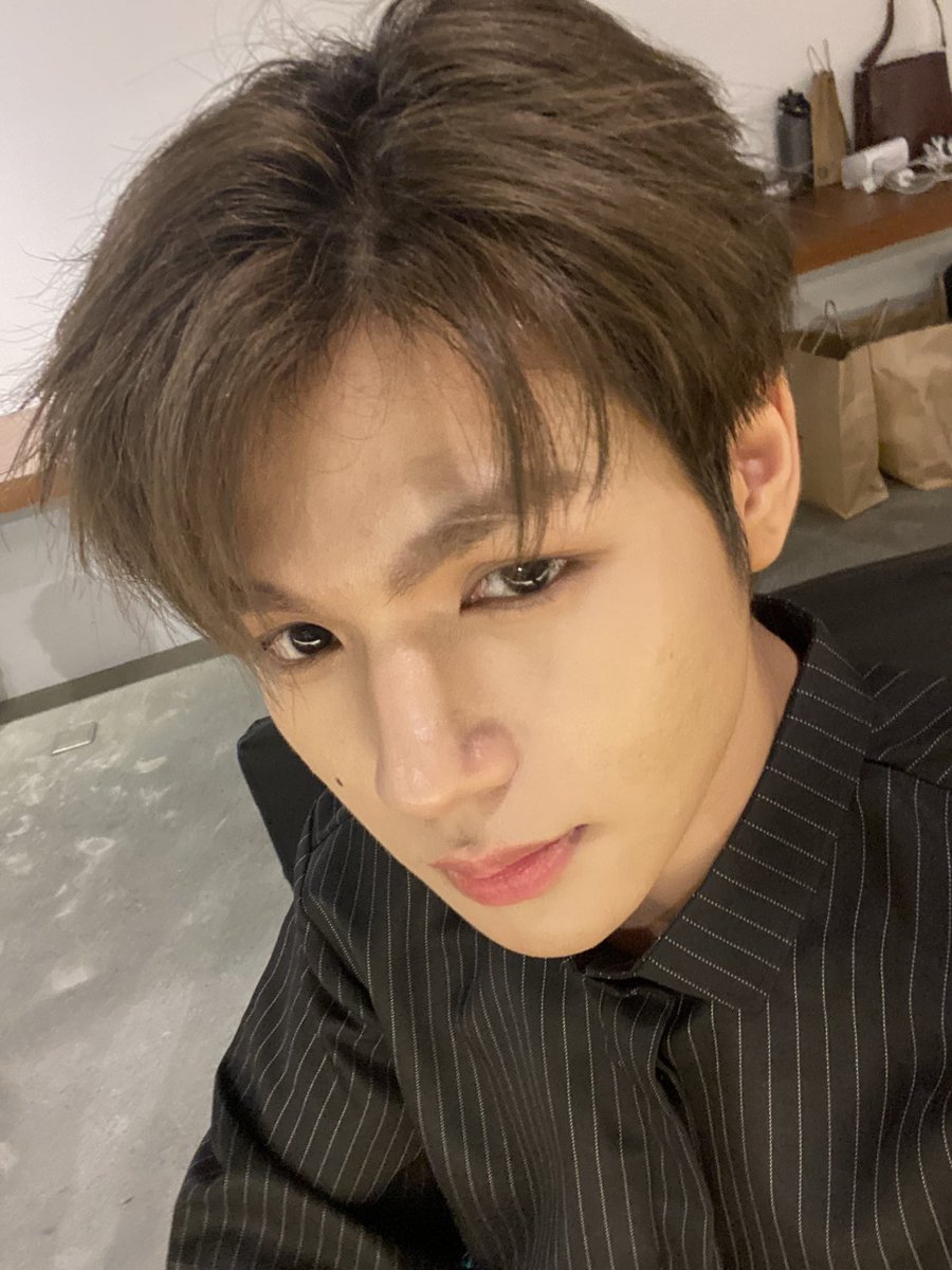 HORI7ON_twt's tweet photo. [🐱] Hi✔️

#HORI7ON #호라이즌 #KIM #킴 https://t.co/dEbIlYXRq0