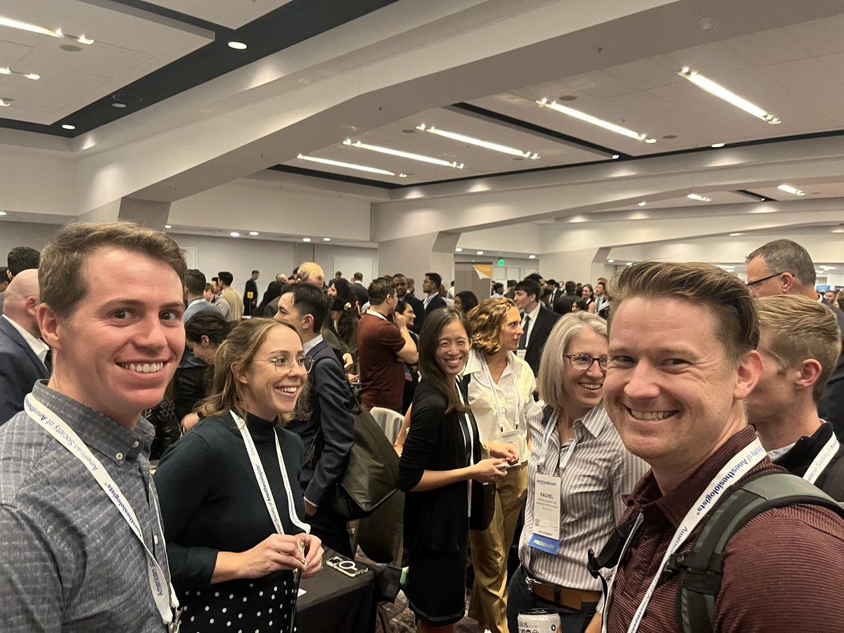 CUSOMAnesthesia's tweet photo. Having fun at the #ASA2023 Residency Fair yesterday 
#anes23photochallenge
#anesresidency #MedEd https://t.co/oPlIw8GZhH