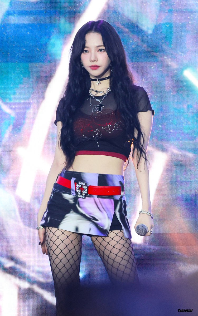 231008 Aespa - Karina (1)
#aespa #æspa #에스파 
#Karina #카리나 #유지민 
#aespa_Spicy