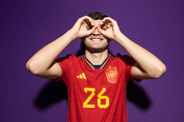 PwitterLeague_'s tweet photo. 🇪🇸❗@Abd_anonyme rejoint la sélection pespagnole après avoir été libéré par la Pulgarie. Il portera le numéro 22 et évoluera au poste de milieu offensif et central.

~ @Abd_anonyme https://t.co/dMmzpNsakb