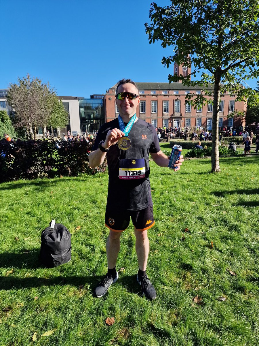 colingreen1977's tweet photo. Well Manchester half complete. Smashed PB 1:39.59 . Now a Well earned Guinness is in order 👊😎 https://t.co/o0UrGJW0xr