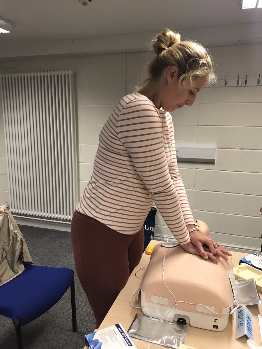 BioResLeeds's tweet photo. Hands on experience while taking training as first alders at @UniversityLeeds by colleagues from the School of Civil Engineering. https://t.co/oI9gOf9Mah