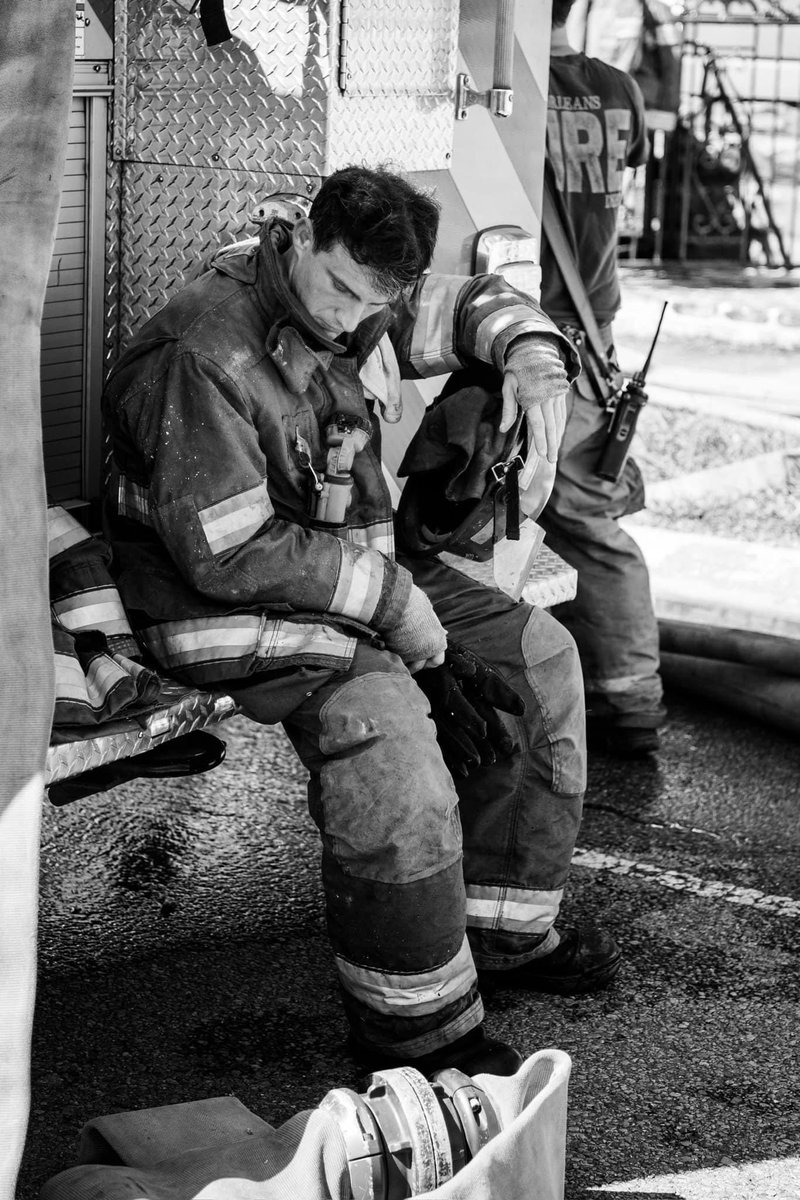 _thatboyBee_'s tweet photo. When the going gets tough, the tough get going https://t.co/tkI7gZJsTX