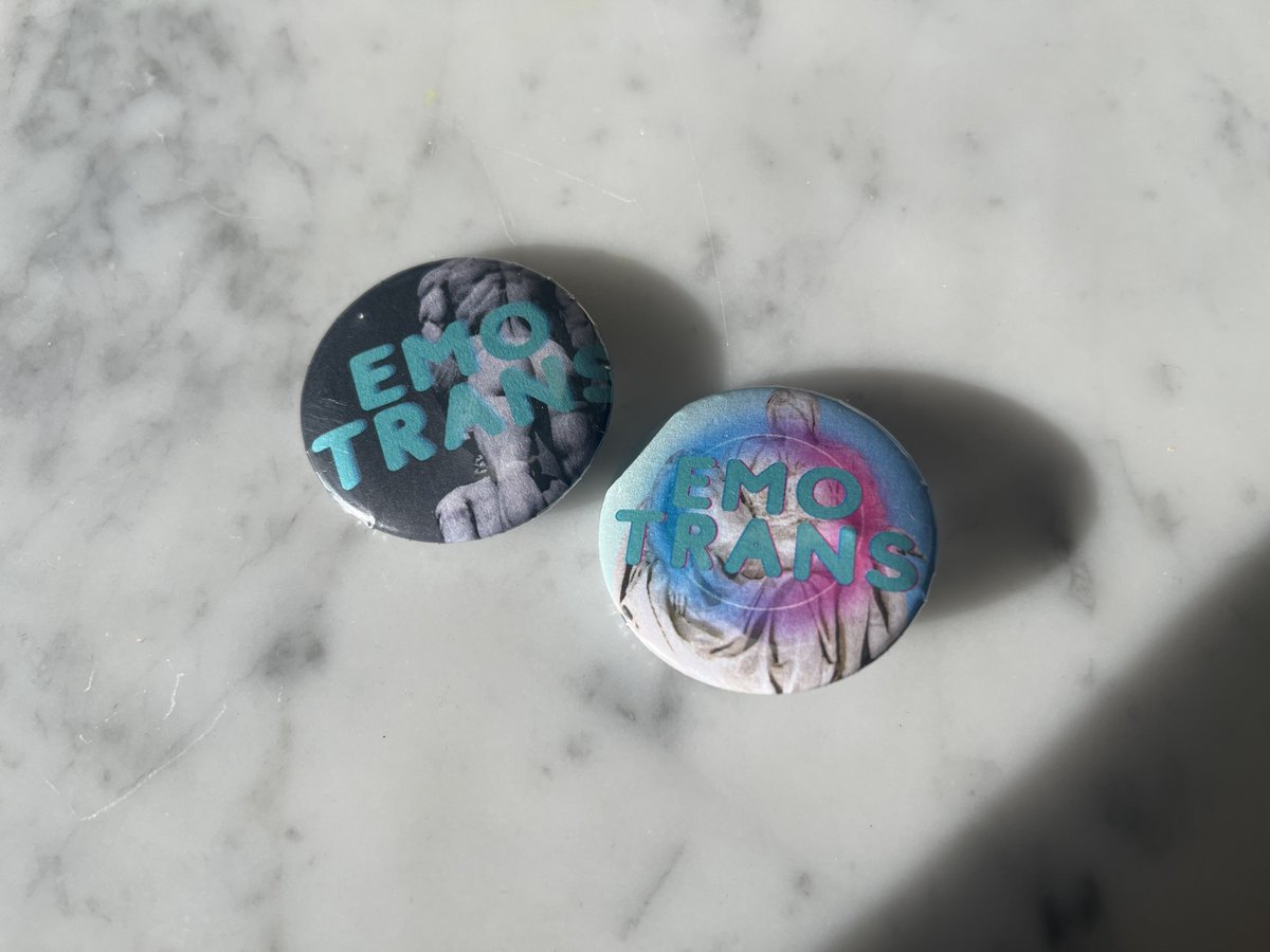 LRowHeyveld's tweet image. Y'all. The Early Modern Transgender Craze Seducing Our Scholars? It got me. 

I've never been more thankful to sustain what I'm told (&amp;amp; fervently hope) is irreversible. So much gratitude and love for @professor_chess and @HamletHologram and the entire #EMoTransDrama community