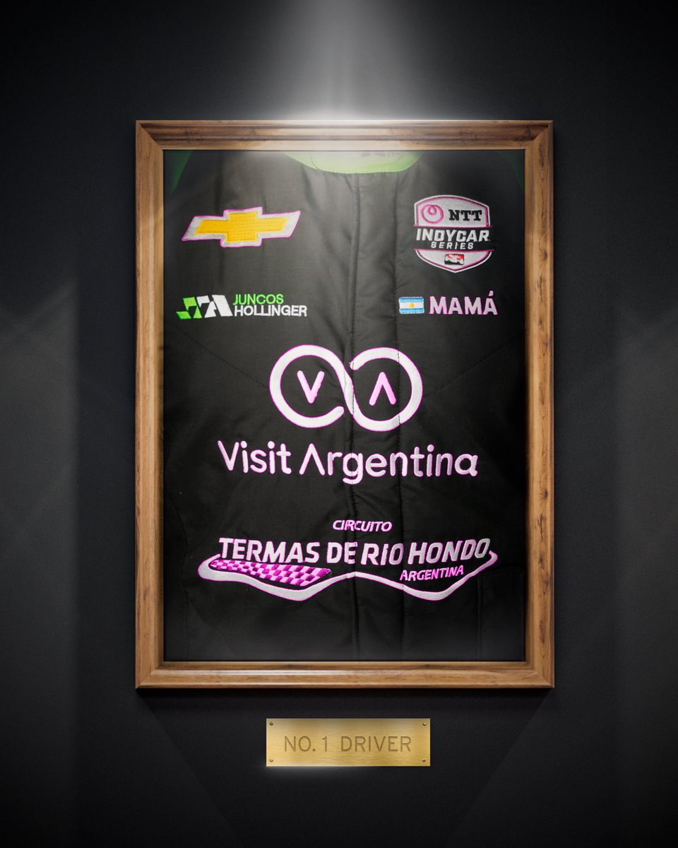 juncoshollinger's tweet photo. On the track of life, mothers are the undisputed champions. 🏁🥇 

Happy Mother’s Day in Argentina! https://t.co/zfo1twtDv6