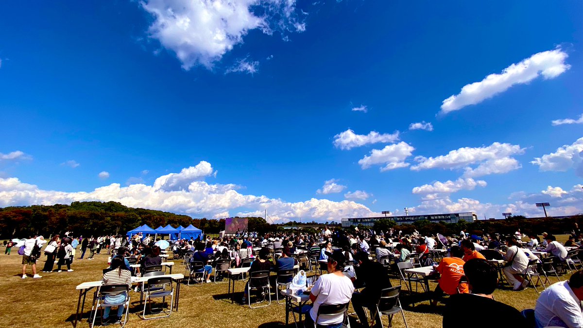 FoodFes_enter's tweet photo. NEXT food fes🐳
最終日は晴れ模様🌞
無事に最終日を迎えることが出来ました！！！

ご来場まことにありがとございました✨
またお会い出来る日まで、、✨ https://t.co/NRWweYGFfC