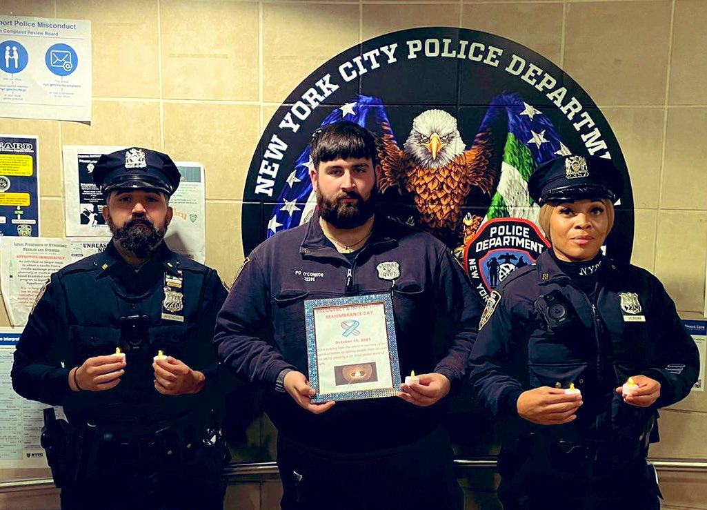 NYPDPSA6's tweet photo. Today we light a candle 🕯️ Sunday, October 15, 2023, at 1900 hours in remembrance of the little ones who have passed away in recognition of Pregnancy &amp; Infant Loss Awareness month. We offer prayers world wide for the lives of lost babies. #Neverforgotten
#NYPDWaveOfLight https://t.co/6GfqZViFIO
