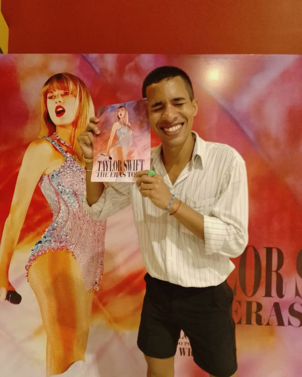 Didachos_Life's tweet photo. When You think Taylor Swift I hope you think of me https://t.co/EsM6xN9J2v