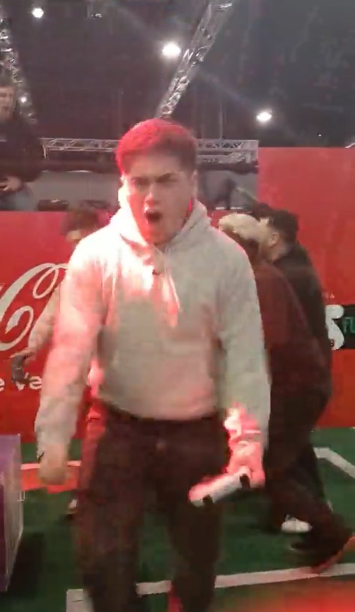 Metí festejo a cámara como el 10