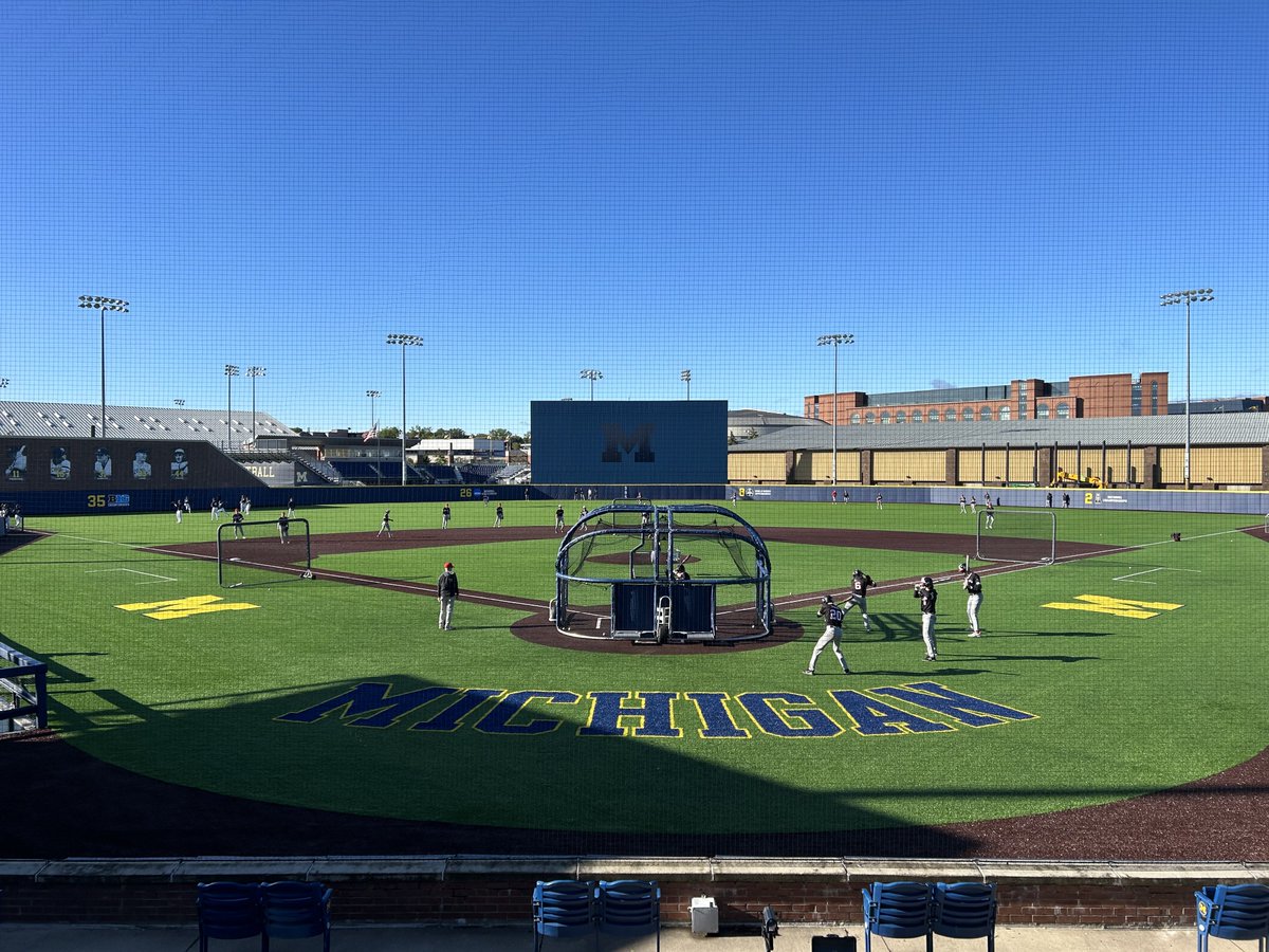 Closing out the fall trip vs. @umichbaseball. First pitch at noon.