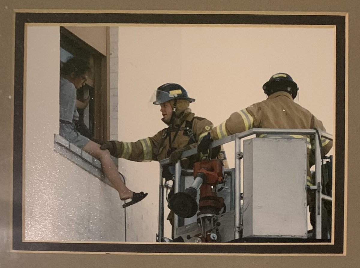 Gary Honold spent more than 23 years as a firefighter in Montana. His experience in working the fire service, volunteering with the Muscular Dystrophy Association, and his own health challenges have provided him a unique perspective how to live. player.captivate.fm/episode/b3c972…