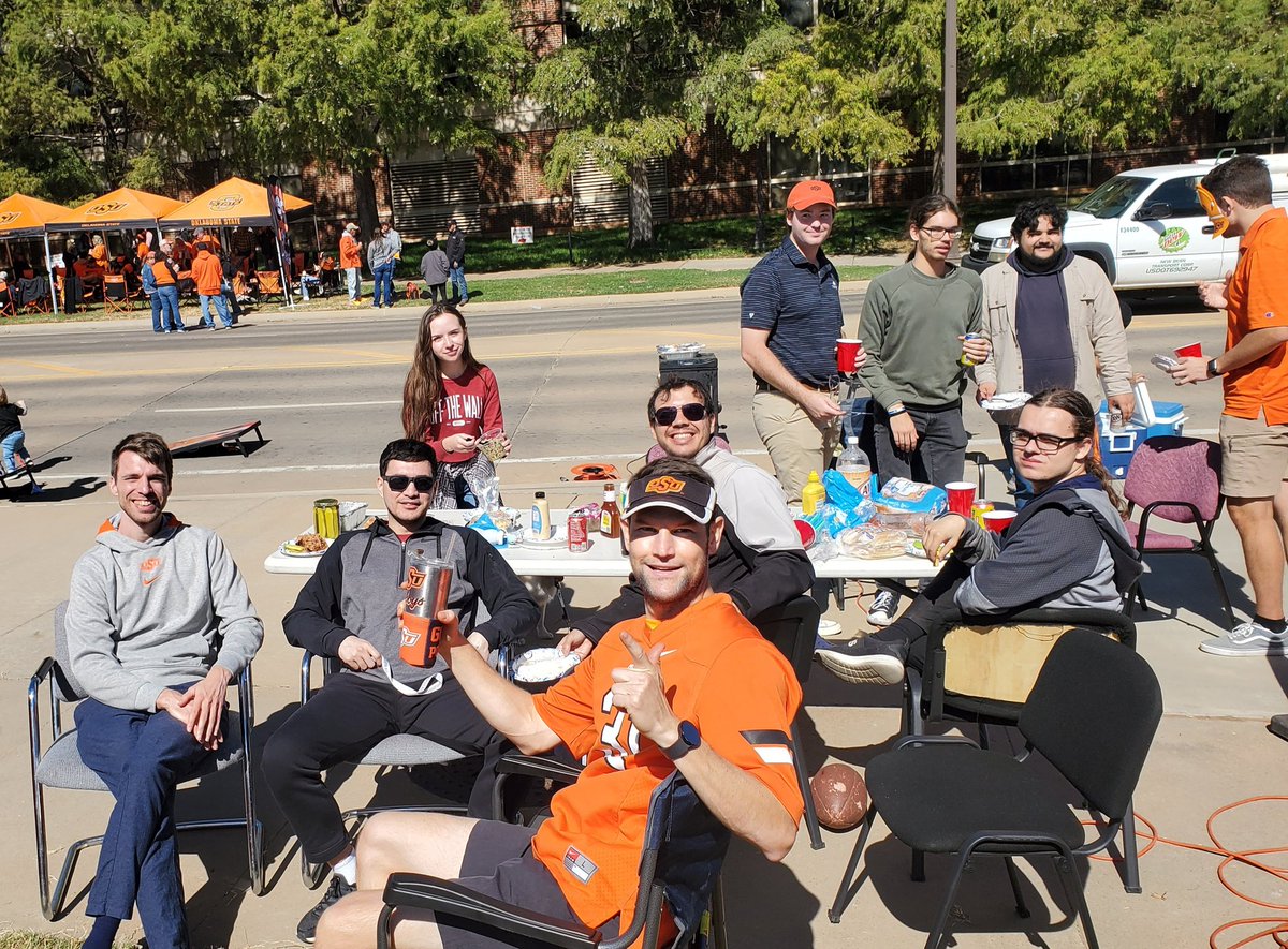 OkstateSps's tweet photo. Awesome tailgate followed by a GREAT @CowboyFB 🤠🏈 game!  Go Pokes!  Next one will be for #Homecoming 😃🧡
@OkstatePhysics https://t.co/2WjVR3uJzi