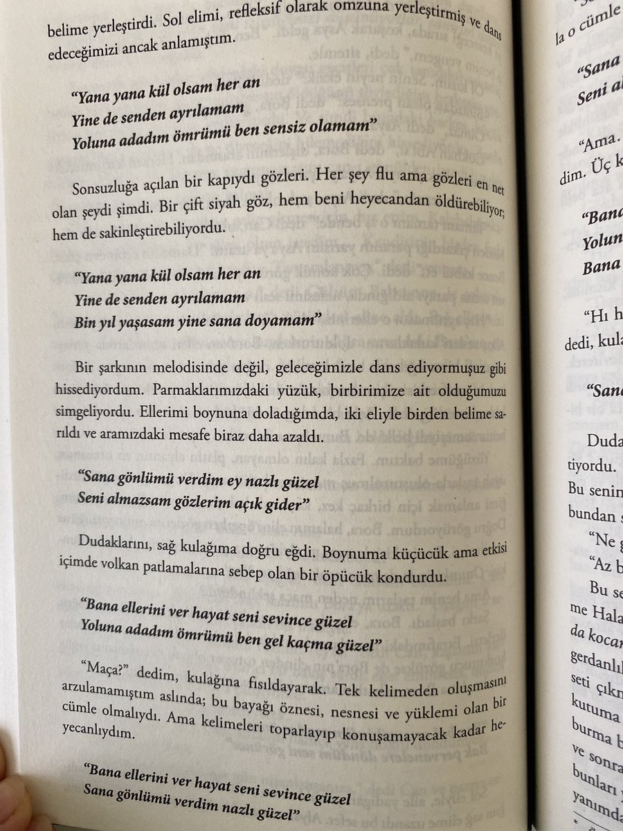 lepiiquee's tweet photo. Ey nazlı güzel..

#MaçaKızı8 https://t.co/Sb271FSyxH