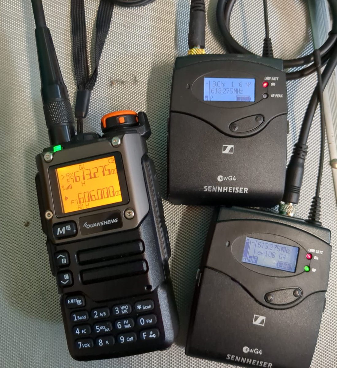 StandenSound's tweet photo. Quansheng UV K5 with #hacked firmware transmitting and receiving on Channel 38 which is used for Radio Mic and IEMs in the UK 
@Sennheiser ewG4 #livesound #hamradiouk #hamradio #hamr #radio #radiostation  #radiocommunication #twowayradio #mod https://t.co/a8XOQpQVfL