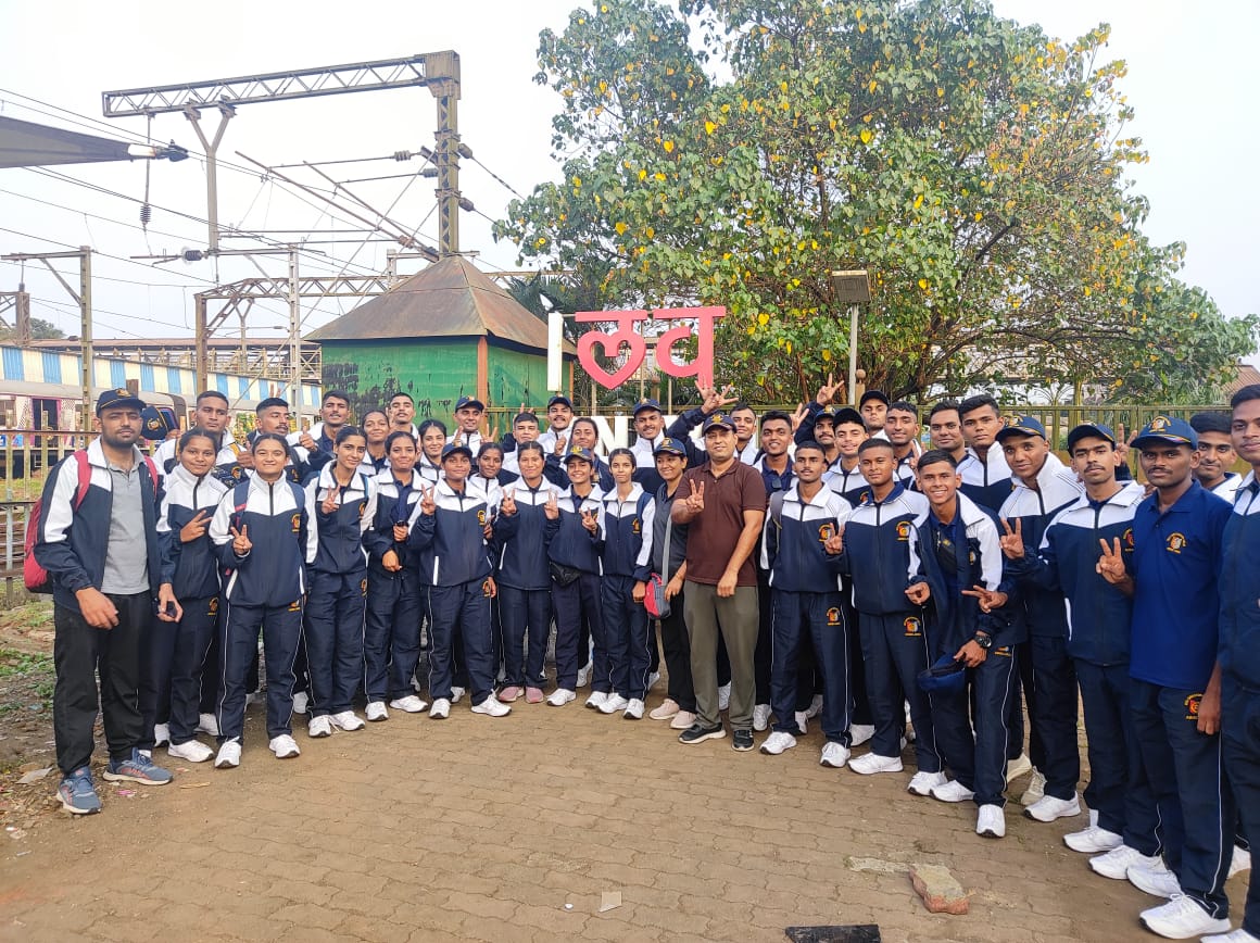 NCC_Dte_Delhi's tweet photo. #NCC #Cadets from @1DNU & @DelhiNCC_2DNU of #Delhi Dte have anchored at INS Shivaji for #AINSC, showcasing their unwavering determination and dedication. @IN_HQSNC @Indiannavy @PRODefPune
#Amritkaalcadets https://t.co/y8hkCFFGcz