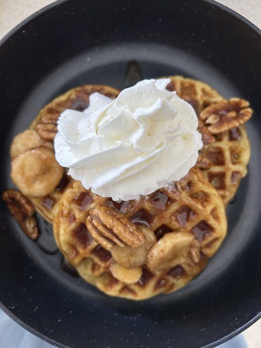 Good morning!   Today is going to be GREAT!  For breakfast: Banana Foster Belgian Waffles https://t.<a href="/tag/myxanniversary"class="tags"><span>#myxanniversary</span></a>