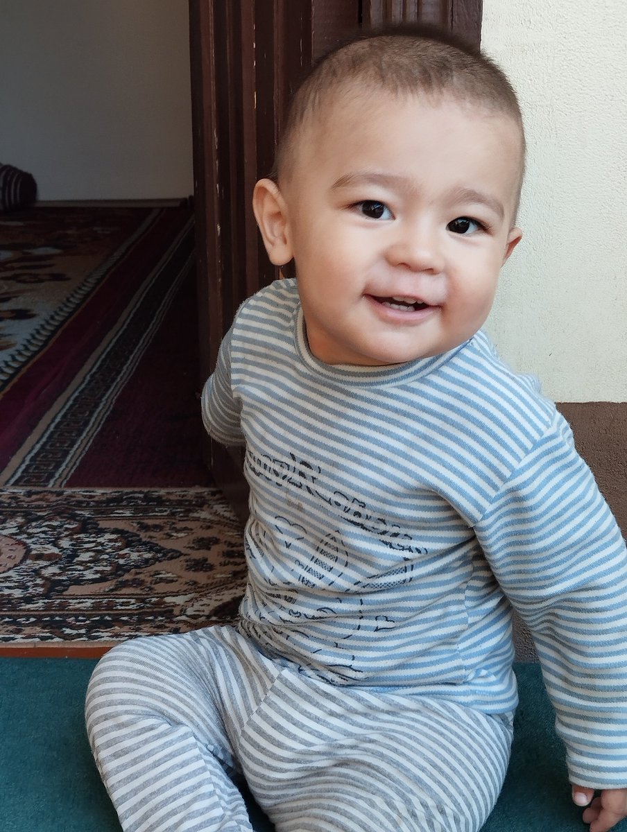 Dunyodagi eng samimiy kulgu)