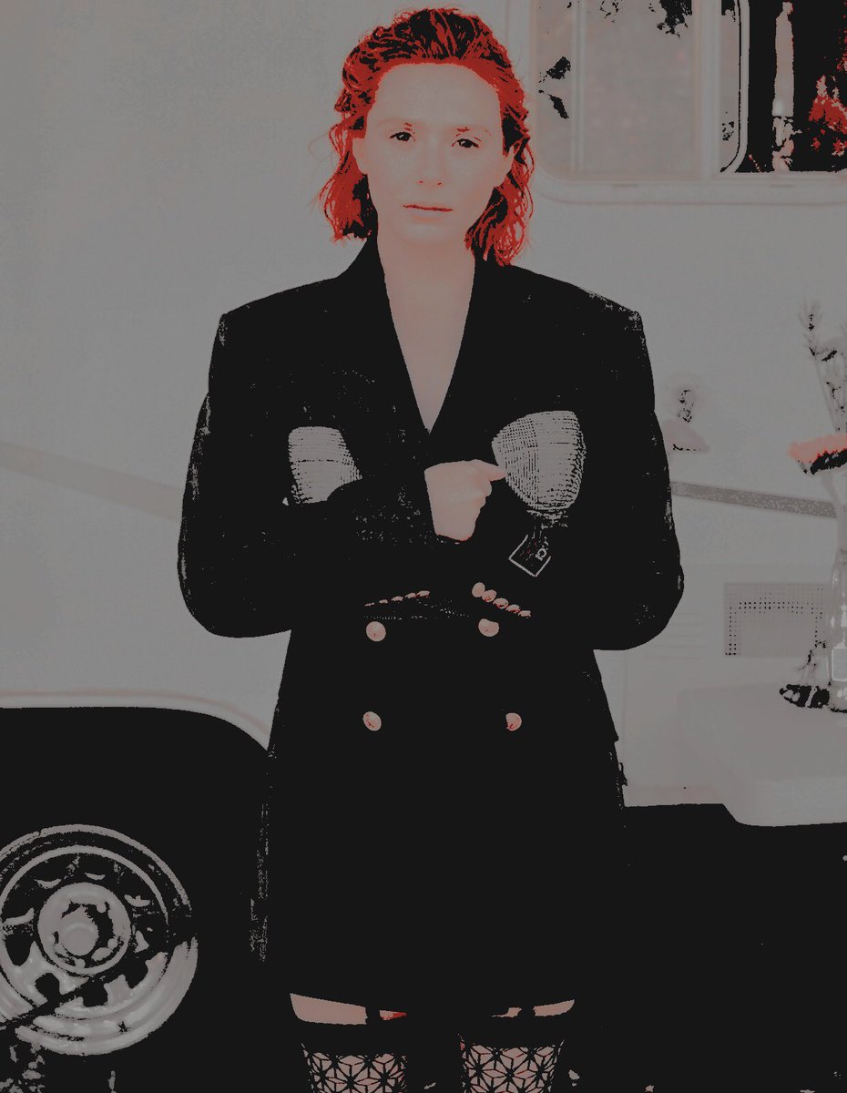 ❛ 𝕲𝙸𝙽𝙴𝚅𝚁𝙰 𝓦𝐄𝐀𝐒𝐋𝐄𝐘. tweet media