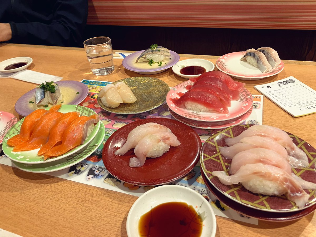 留萌▶︎稚内、宗谷岬

なんだかんだで700キロくらい走ってる…
3月まで営業してた留萌駅も今は昔
宗谷岬は20年振りかもしれない