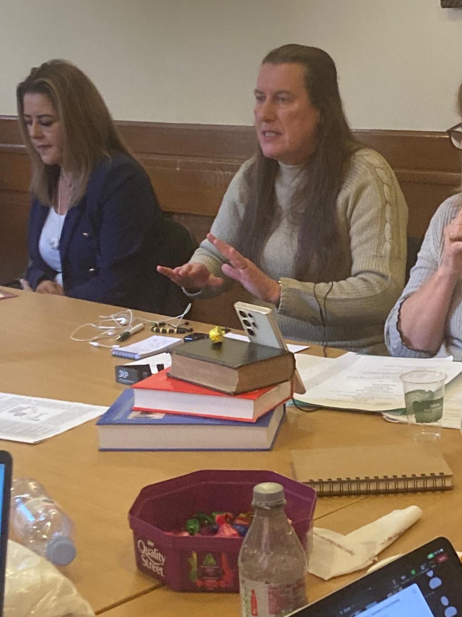 ALSLips's tweet photo. A snapshot of our excellent training/AGM day. @ALSLips members in person &amp; on screen as @paulbelmontesli delivers his training. DianD #docom @JacobsenYasmin managing the remote attendees, Bridget lipspeaking for ambassador @_timreedy #HybridTraining #TeamWork #CollegialFellowship https://t.co/UYKmxHBl20