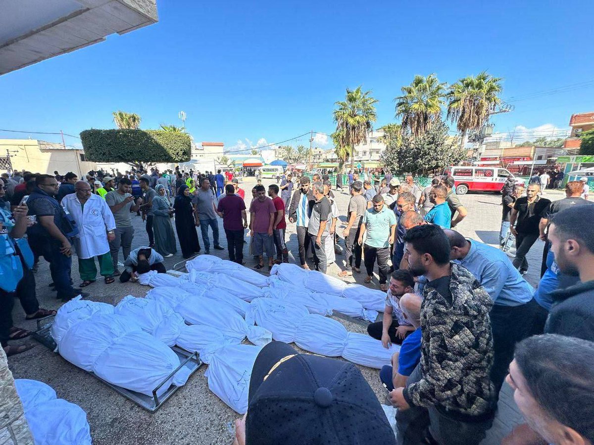 Filistin Sağlık Bakanlığı: Gazze Şeridi'nde devam eden terörist İsrail'in saldırıları nedeniyle 50 aile nüfus kayıtlarından silndi.

Gazze'nin sesi olun bunu paylaşın #IsraelPalestineConflict