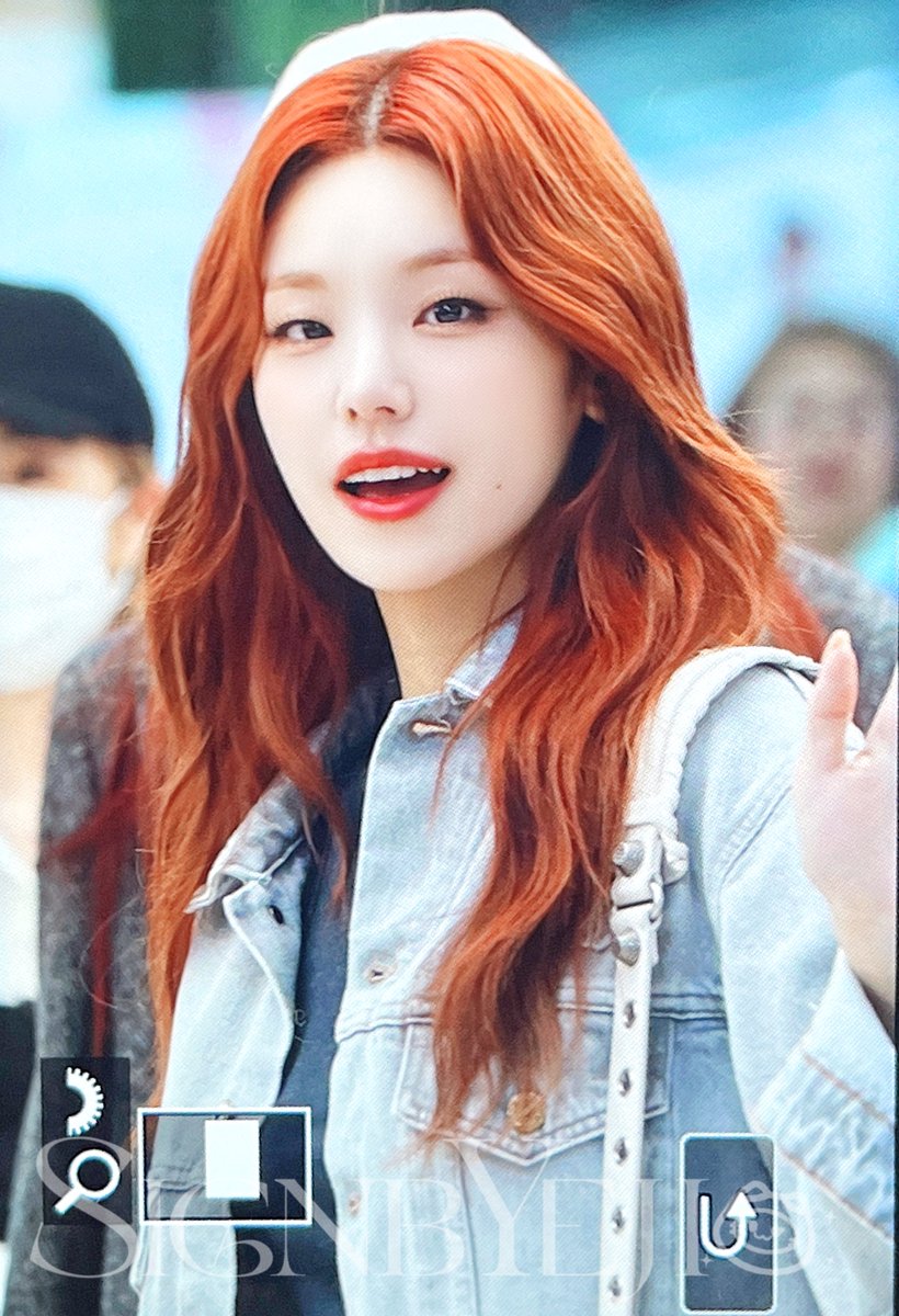 SignbYeji277's tweet photo. 𝟐𝟑𝟏𝟎𝟏𝟓

イェジちゃん🥺💗

#예지 #옞덩봤덩 #ITZY #YEJI https://t.co/psFHqW3vos